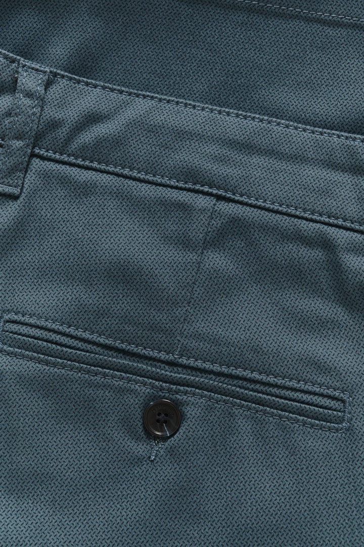 MAthomas Short