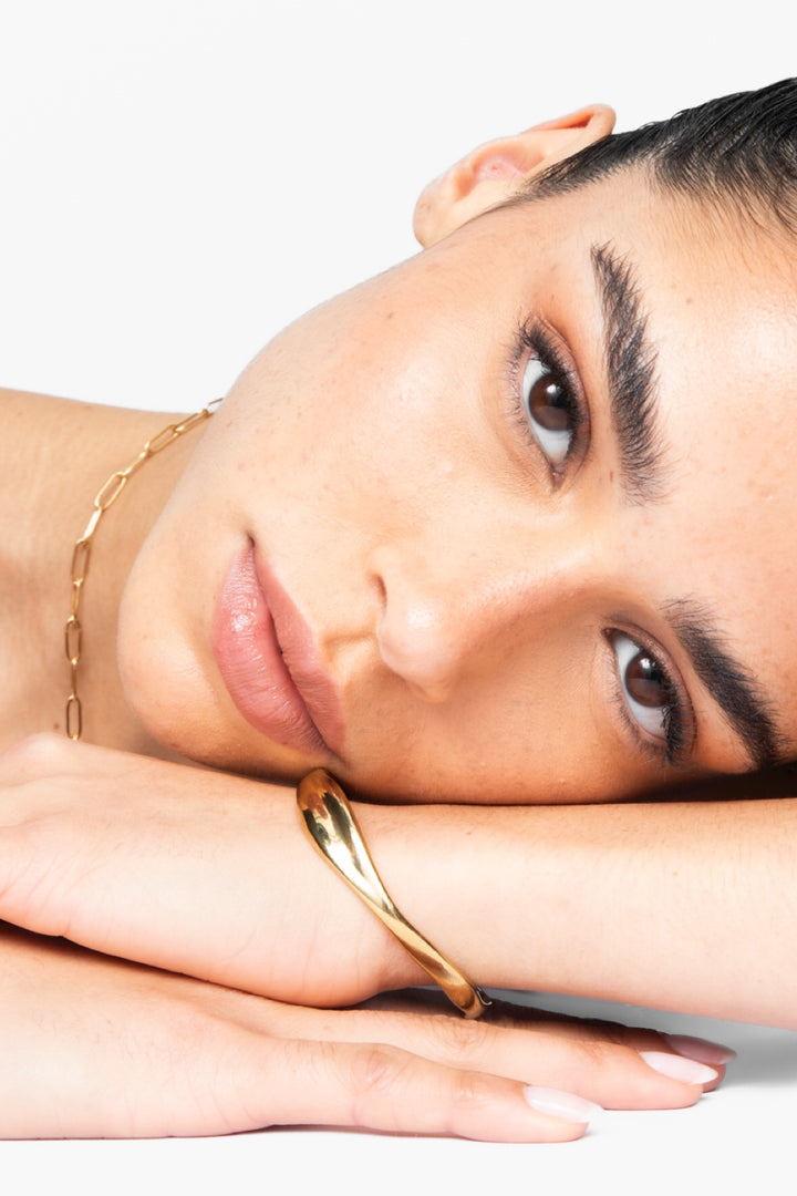The wave bangle bracelet