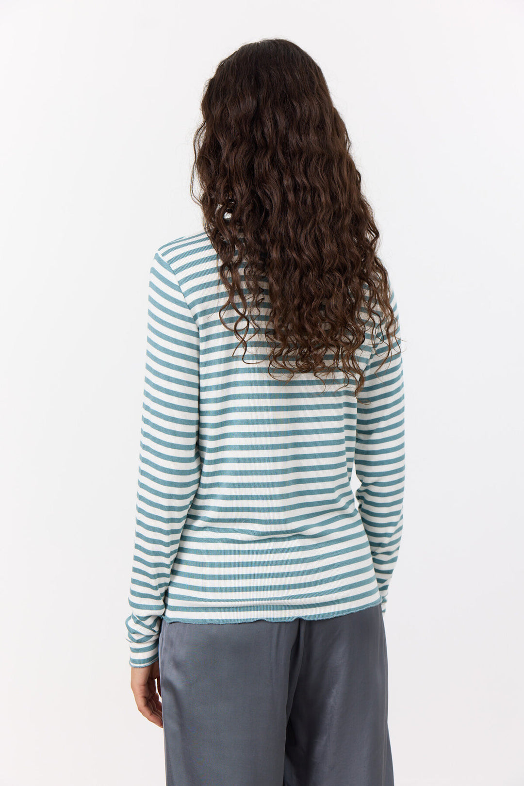 LR-Ika 11 sweater