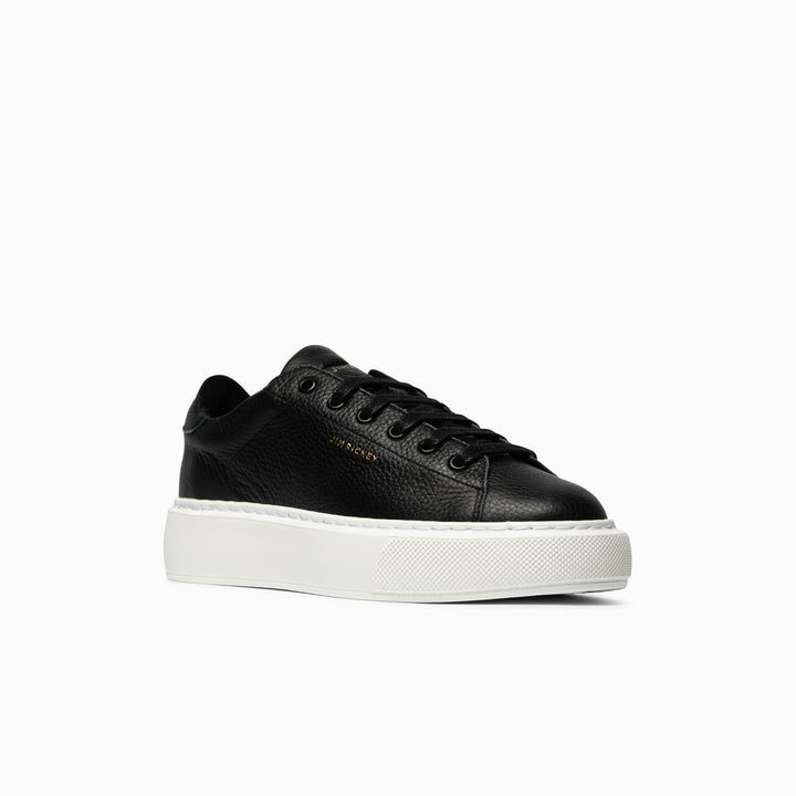 Gravity Black Sneakers
