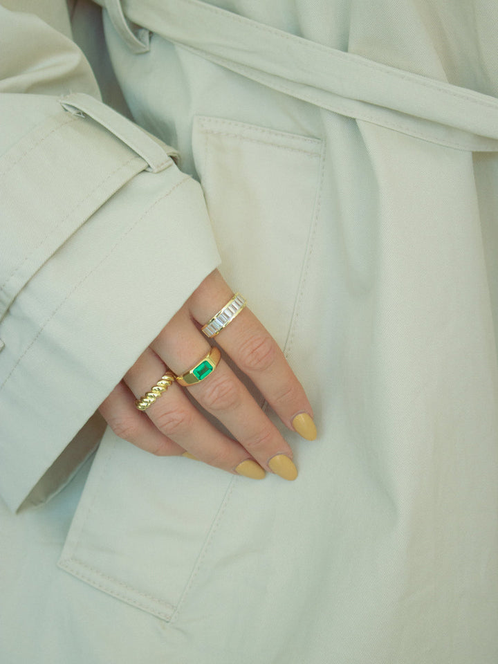 Who Is She Diamond Row Ring Gold