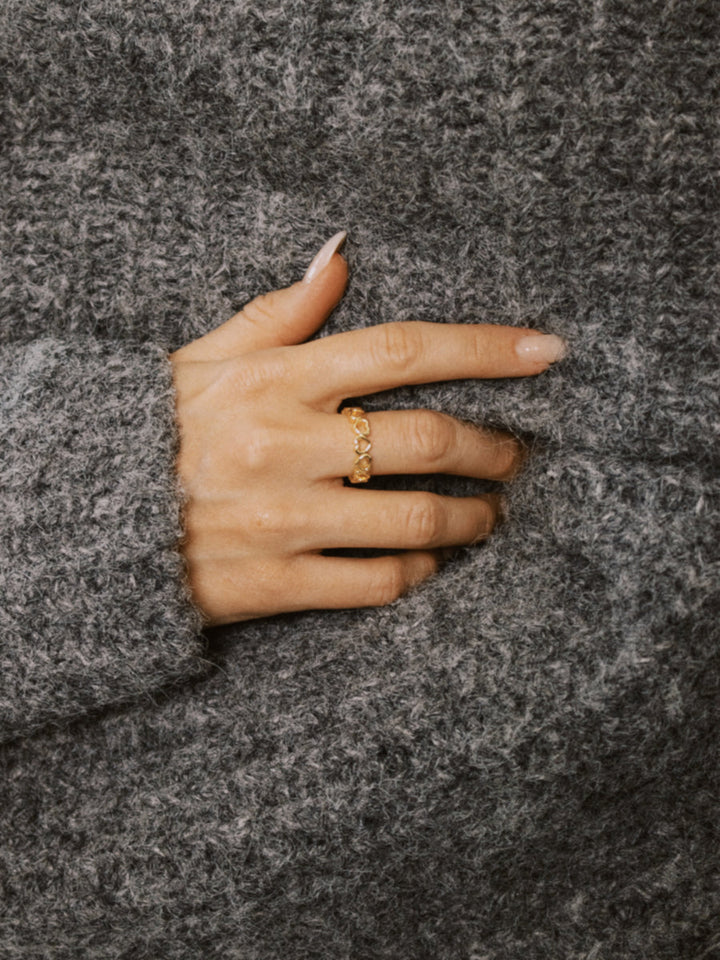 Amour Band Ring